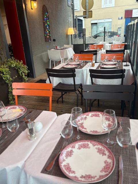 La terrasse dressée